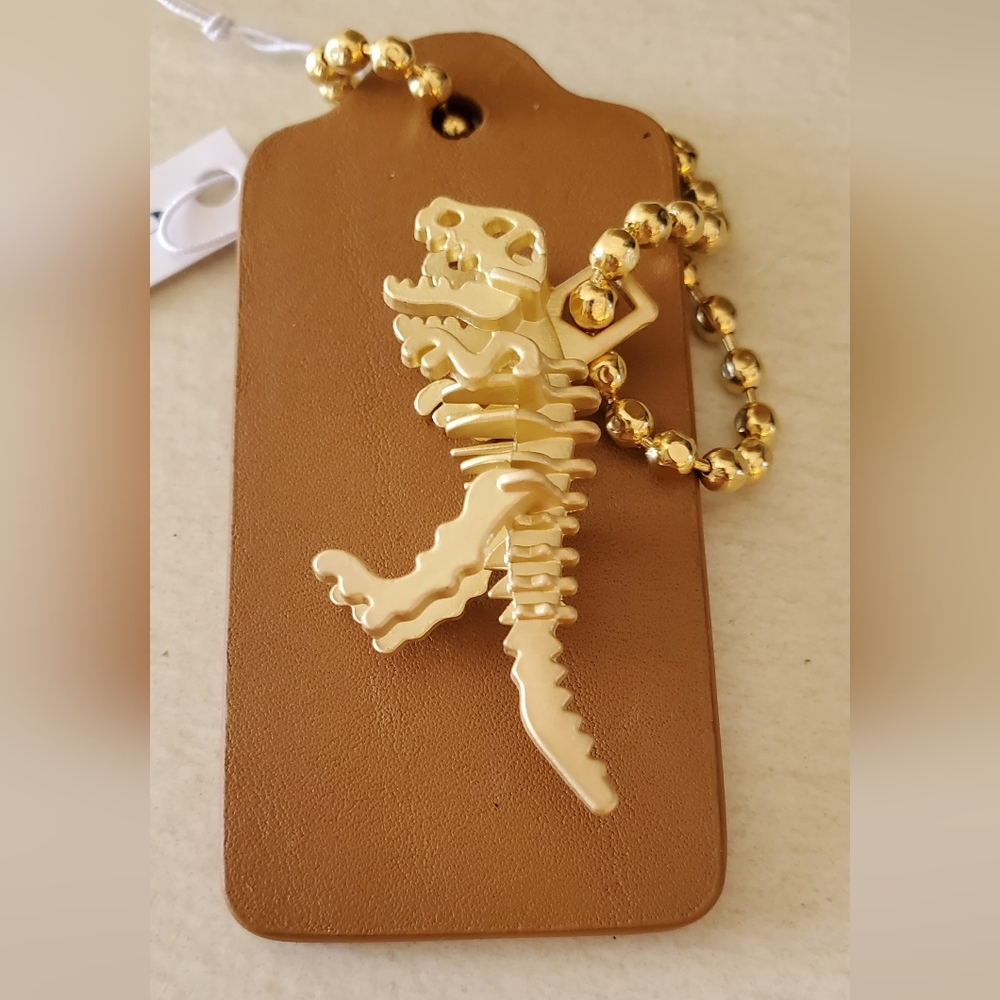 💕Coach Saddle Replacement Tag with UB Alloy Steel Rexy Charm💕 - Picture 2 of 4
